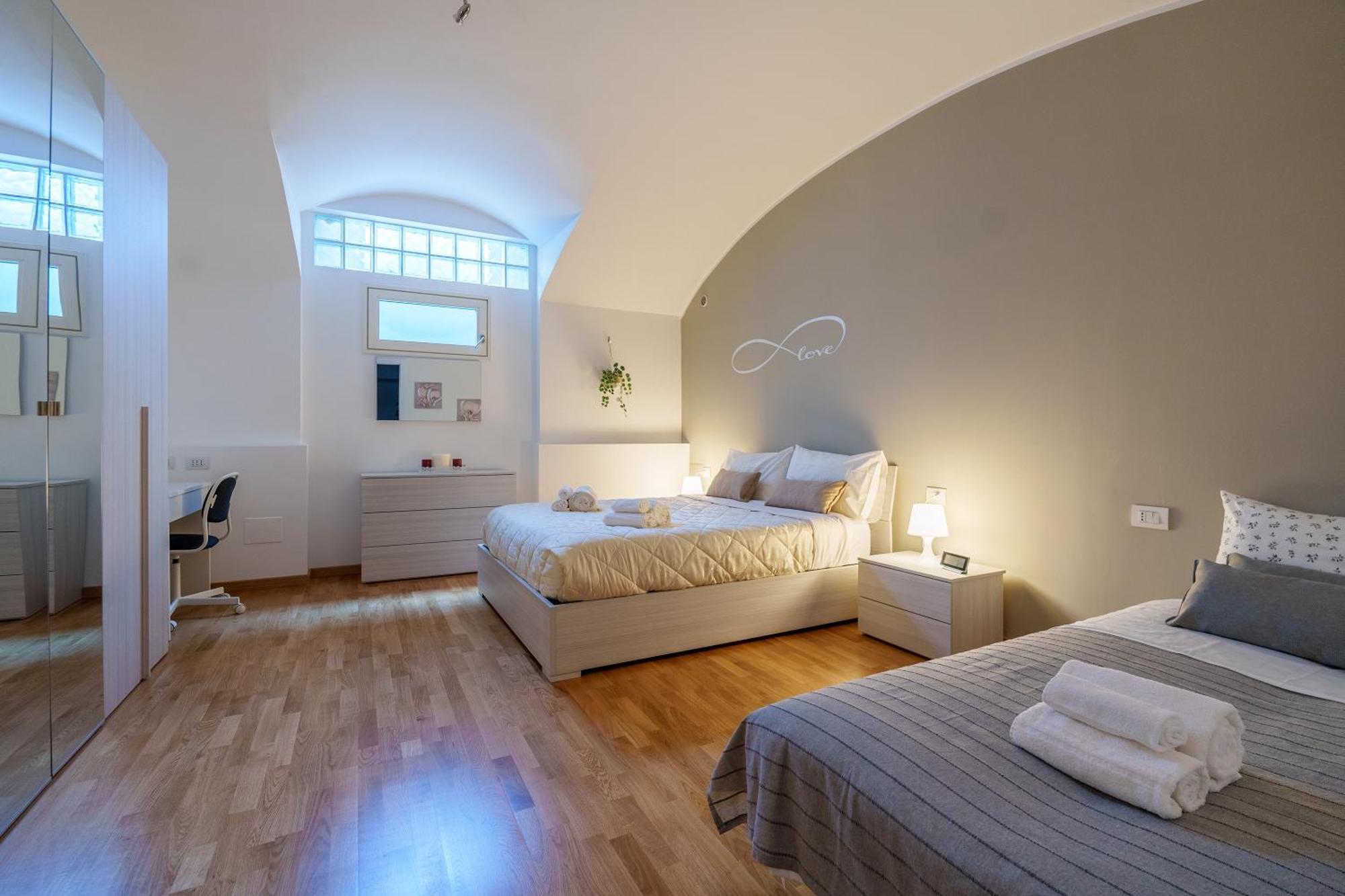 Centro Storico Duomo A 5 Minuti Love Suite Wifi Netflix 밀라노 외부 사진